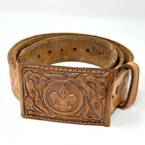 Webelos Boy Scouts Brown Tooled Leather Belt w Hidden Money Buckle Size 38 *Read